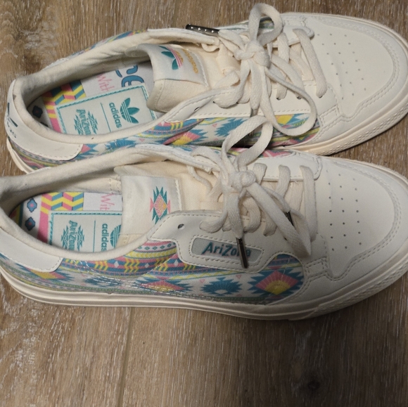 Adidas original x Arizona tea sneakers size 6 1/2 - Picture 3 of 10